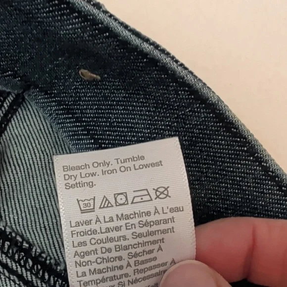 Madewell NWOT Slim Demi-Boot Jeans W/ Center Seam Size 24 - Picture 9 of 11